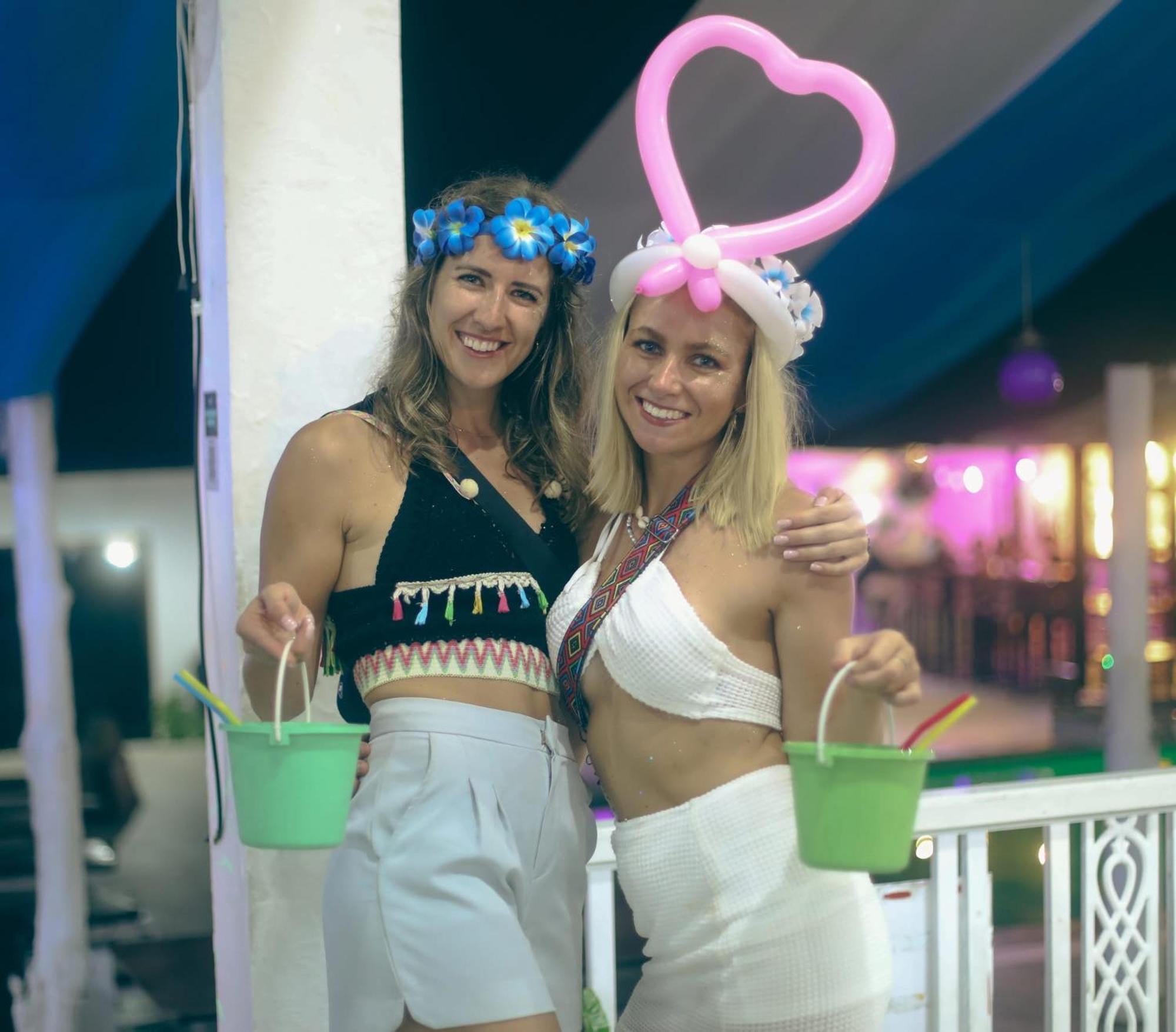 Arena Boutique Hotel Female Only Тонг Сала Экстерьер фото