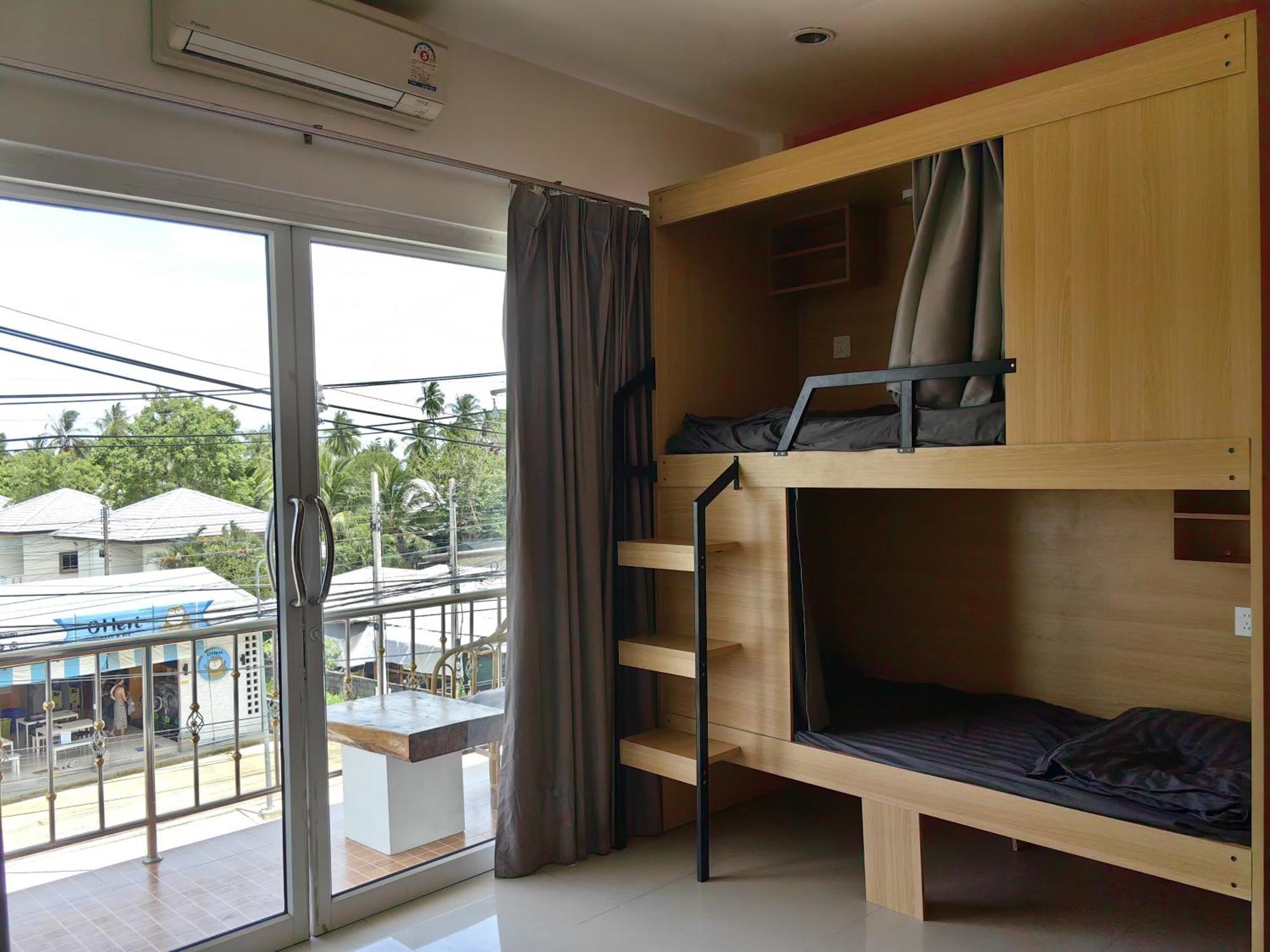 Arena Boutique Hotel Female Only Тонг Сала Экстерьер фото